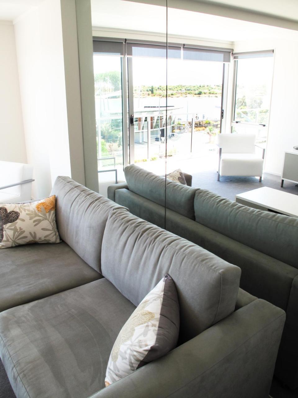 Quayside Luxury Apartments Вакатане Екстер'єр фото