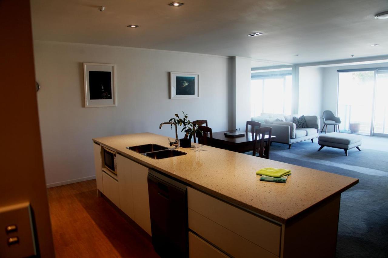 Quayside Luxury Apartments Вакатане Екстер'єр фото